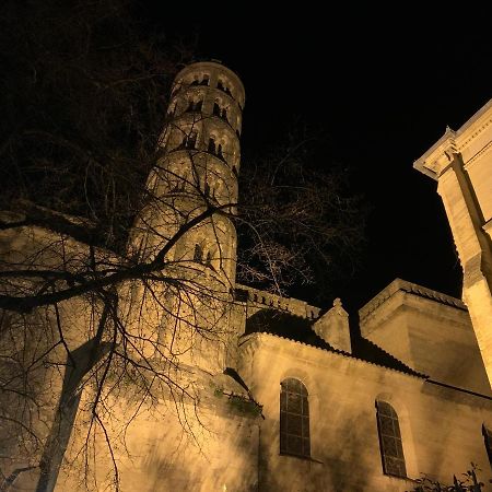 Appartement de charme dans le cœur historique d’Uzès Esterno foto